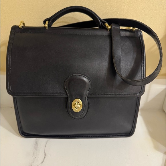 Coach Handbags - Coach Vintage Black Leather MADE IN USA. May 1994 Willis Bag. Rare find.